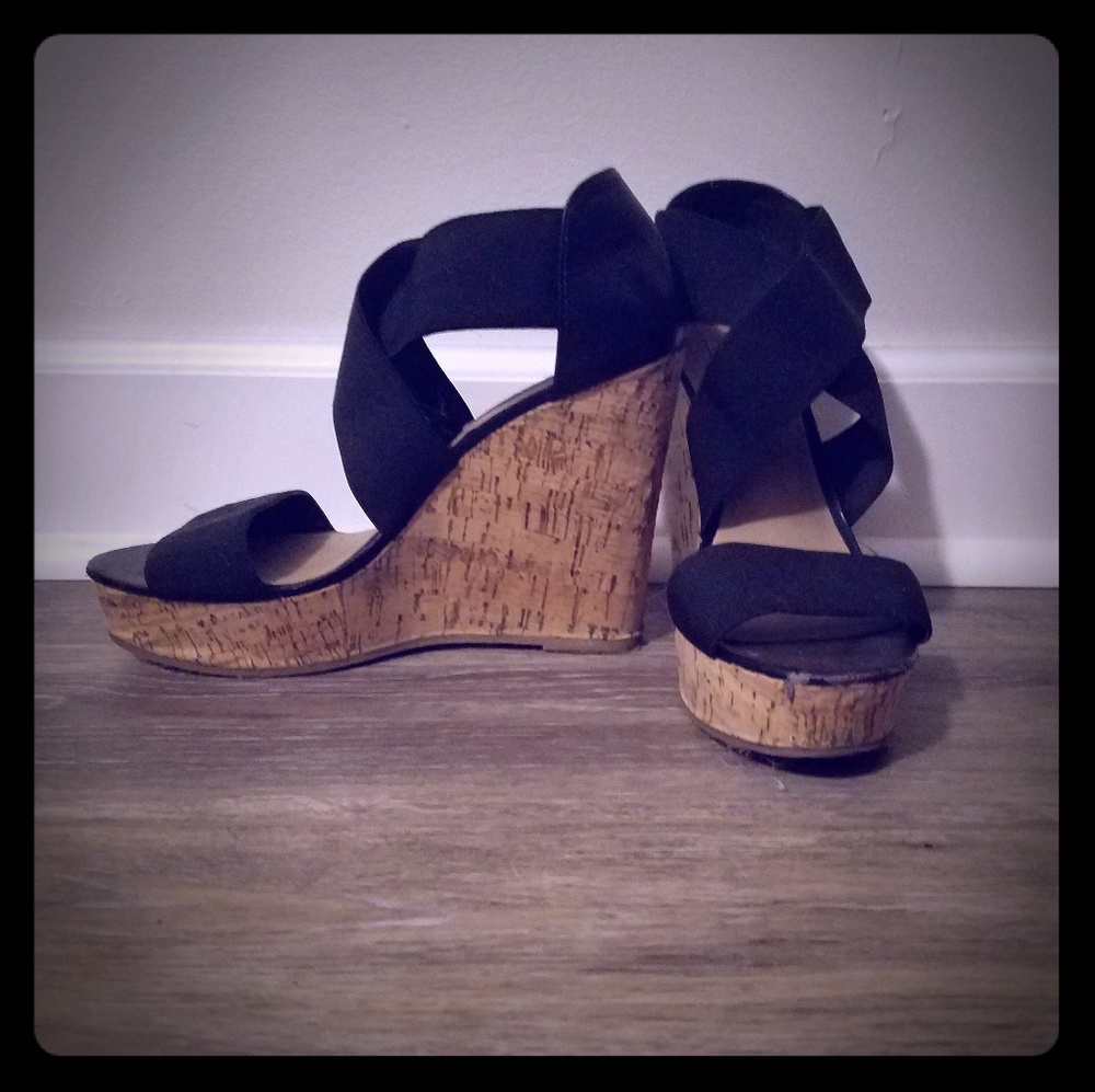 Cork wedges